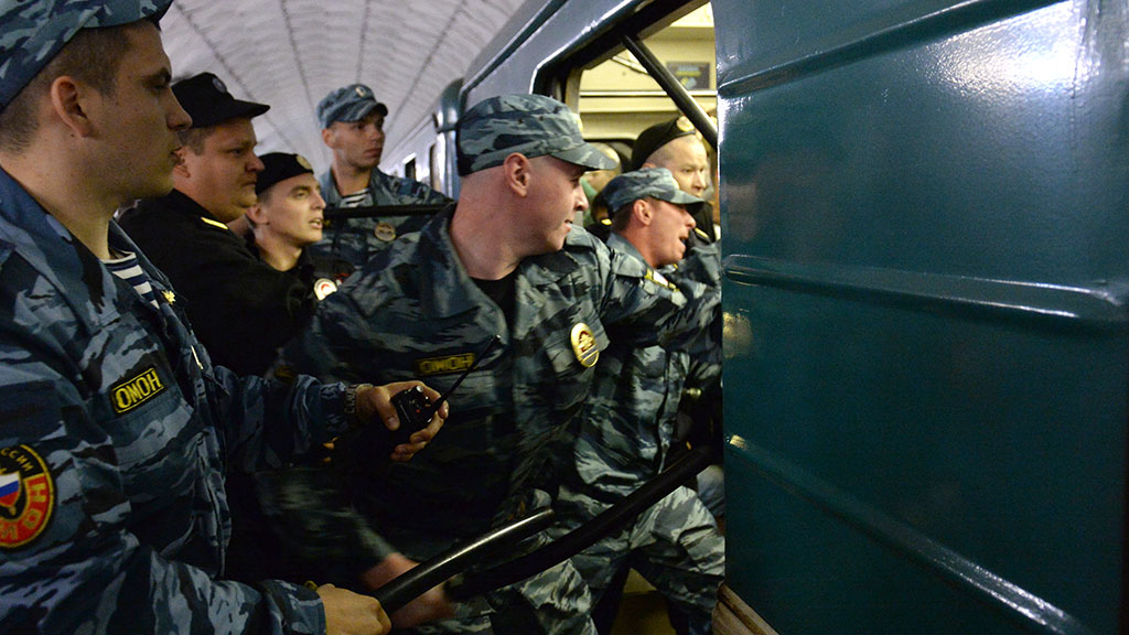 Почему сегодня в спб много полиции Почему сегодня в спб много полиции