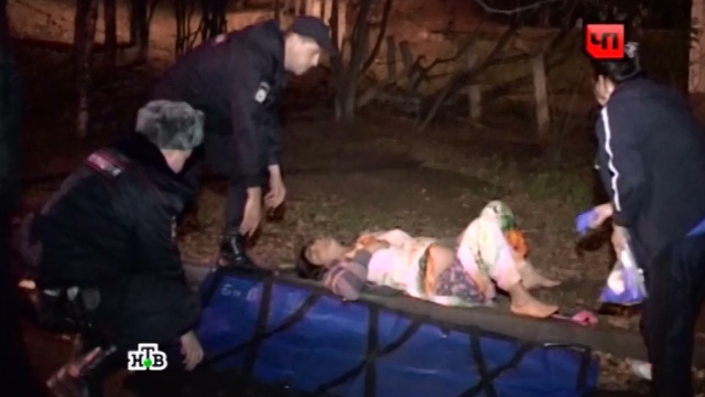 Женщину без полиса и денег медики оставили рожать на улице. Владивосток, врачи, роддома, роженица, Узбекистан. НТВ.Ru: новости, видео, программы телеканала НТВ Женщину без полиса и денег медики оставили рожать на улице. Владивосток, врачи, роддома, роженица, Узбекистан. НТВ.Ru: новости, видео, программы телеканала НТВ