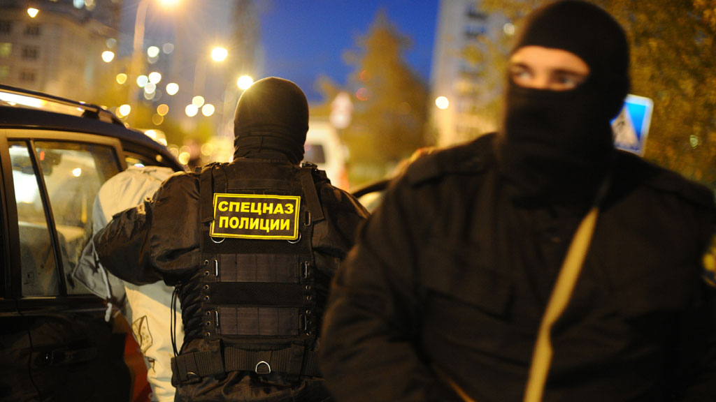 Наркоконтроль стероиды смотреть кровью и потом анаболики онлайн в хорошем качестве