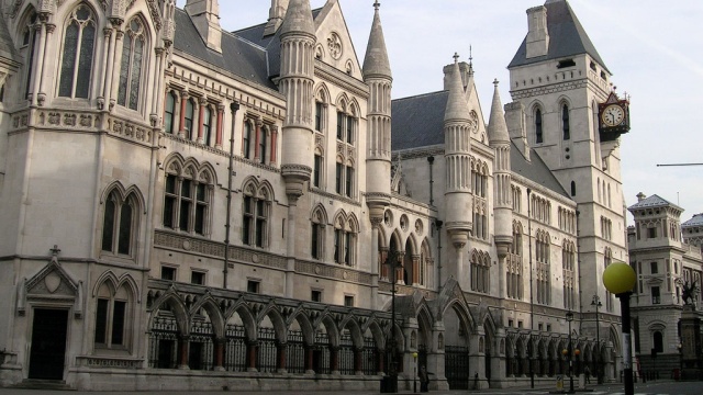 в Лондоне создан суд по крупным спорам, связанным с финансовыми рынками