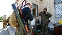 Ополченцы сообщили о жертвах среди мирного населения при обстреле в Луганской области