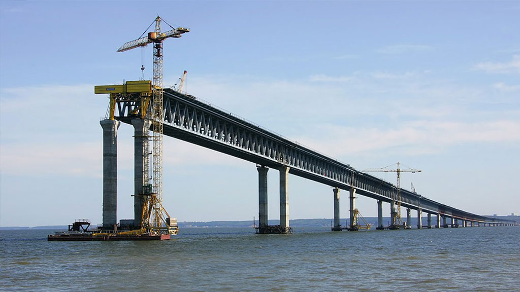 Украина пожалуется в международные инстанции на Крымский мост