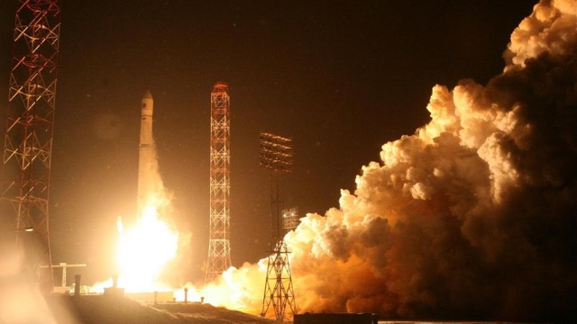 СМИ проинформировали об отказе Роскосмоса от создания многоразовой ракеты