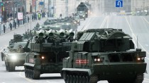 Первая ночная репетиция парада Победы в Москве.
День Победы, Москва, парады.
НТВ.Ru: новости, видео, программы телеканала НТВ Первая ночная репетиция парада Победы в Москве.
День Победы, Москва, парады.
НТВ.Ru: новости, видео, программы телеканала НТВ