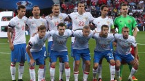 Российские футболисты остались за бортом плей-офф Евро-2016.
Франция, спорт, фанаты, футбол.
НТВ.Ru: новости, видео, программы телеканала НТВ Российские футболисты остались за бортом плей-офф Евро-2016.
Франция, спорт, фанаты, футбол.
НТВ.Ru: новости, видео, программы телеканала НТВ