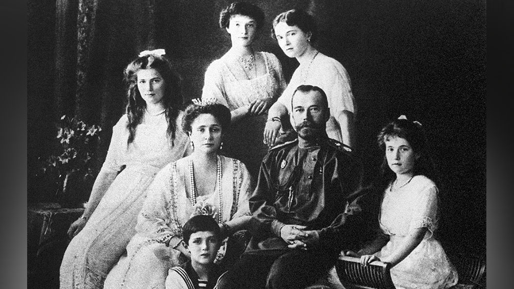 Поклонская в Крыму появится необыкновенная скульптура семьи императора Николая II