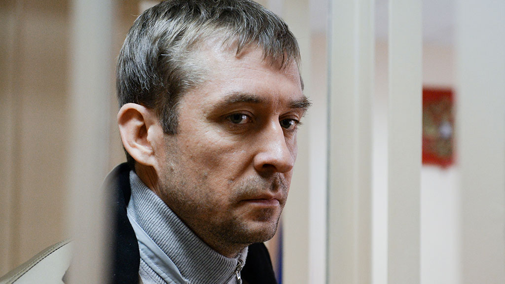 У замначальника ГУЭБ нашли похищенные у Нота-банка деньги