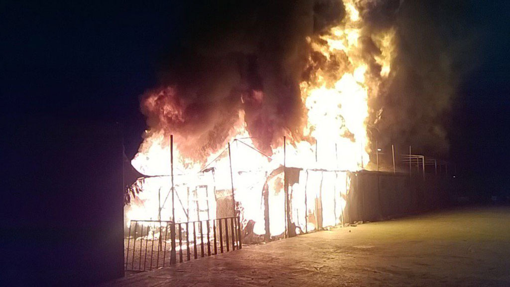 Пожар произошел в лагере для мигрантов в Греции