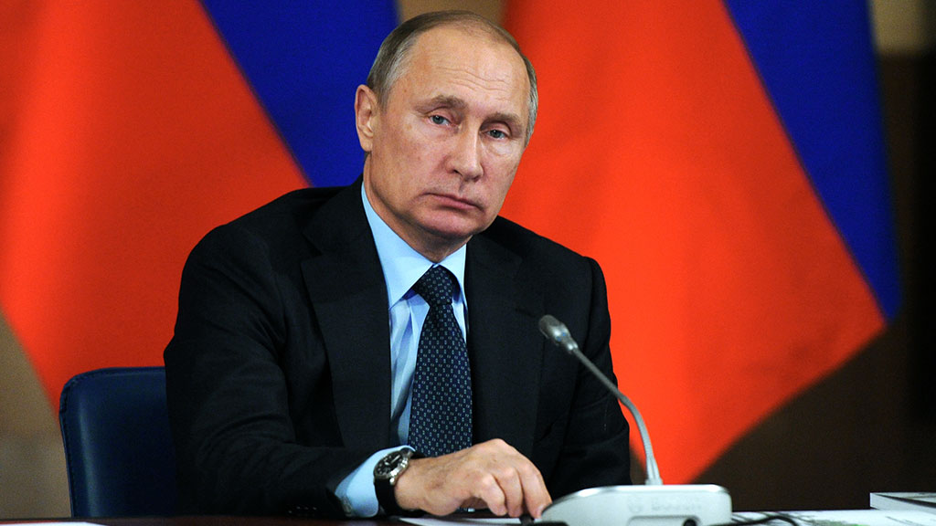 Путин распорядился вновь начать поставки газа в замерзающий украинский Геническ