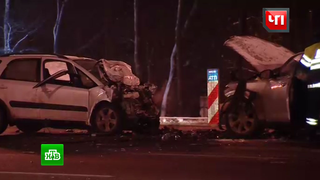 На Кутузовском проспекте столкнулись два автомобиля: не обошлось без жертв