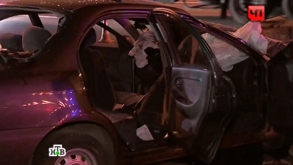 В ДТП с участием 5-ти машин в столице России пострадали три человека