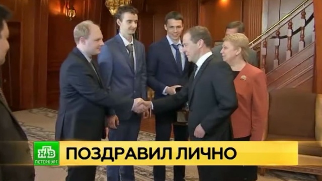 Программистов с новым годом Программистов с новым годом