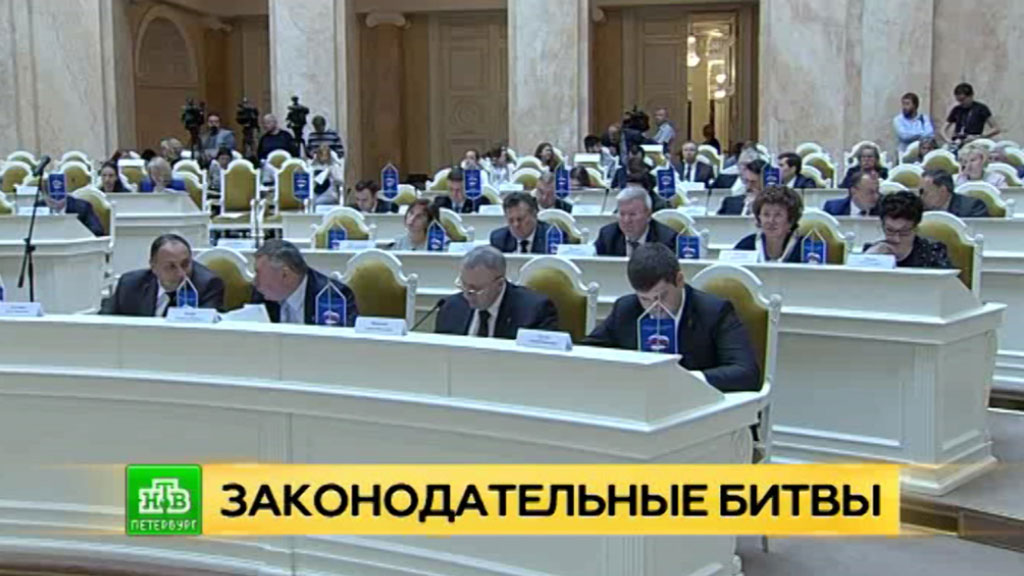 Вячеслав Макаров назвал действия милиции на митинге 12 июня профессиональными