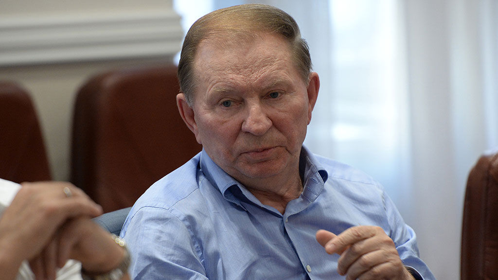 Кучма: Ради ЕС Украина встает на колени Кучма: Ради ЕС Украина встает на колени