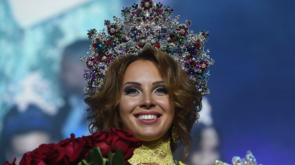Жена Дмитрия Диброва победила в конкурсе «Миссис Россия — 2017»