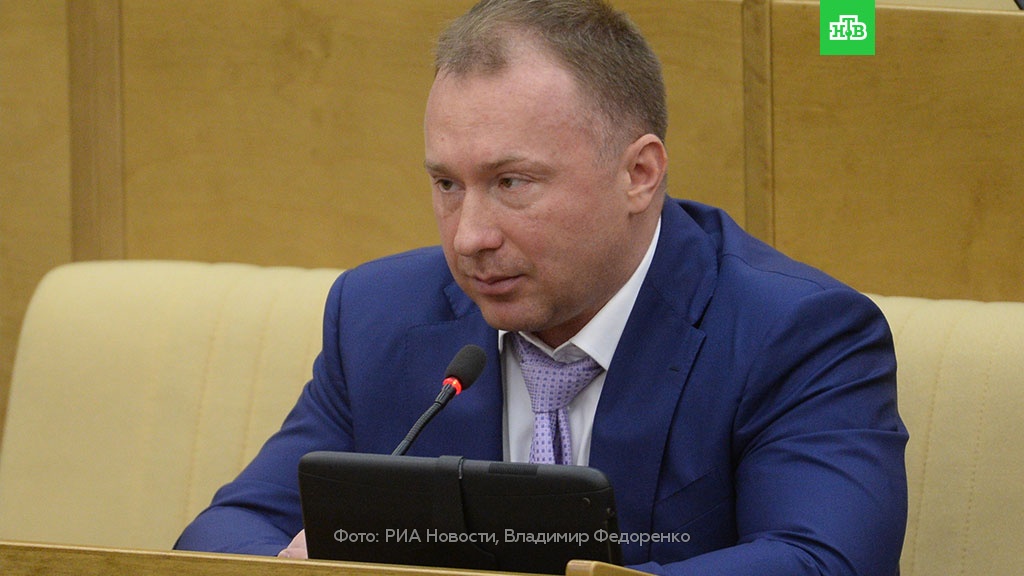 Сын Жириновского извинился за слова о девочке-инвалиде