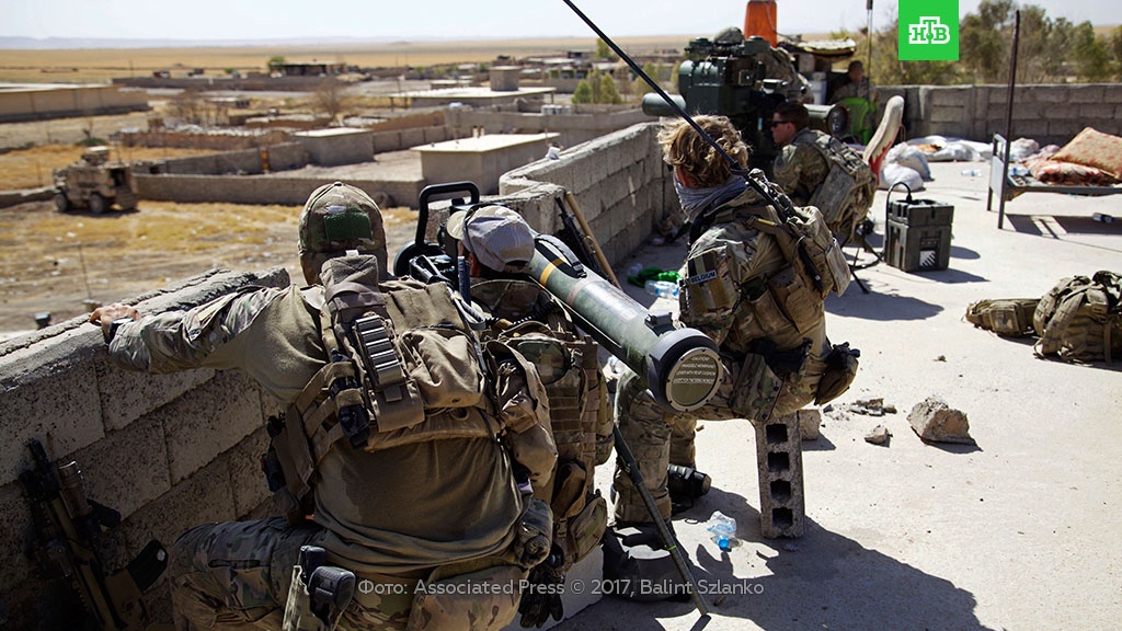Смертники ИГ атаковали базу США в Ираке