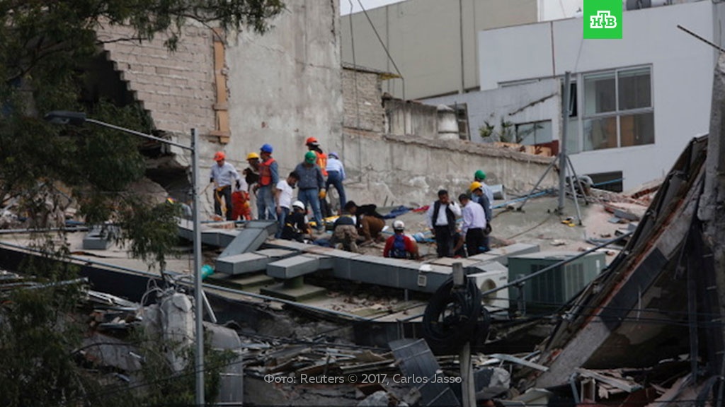 Количество жертв продолжает расти — Землетрясение в Мексике