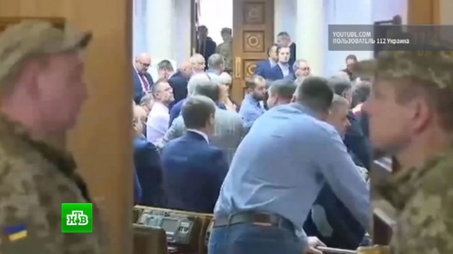 Дымовая завеса: как в Киеве принимали скандальные законы о Донбассе.
Украина.
НТВ.Ru: новости, видео, программы телеканала НТВ Дымовая завеса: как в Киеве принимали скандальные законы о Донбассе.
Украина.
НТВ.Ru: новости, видео, программы телеканала НТВ