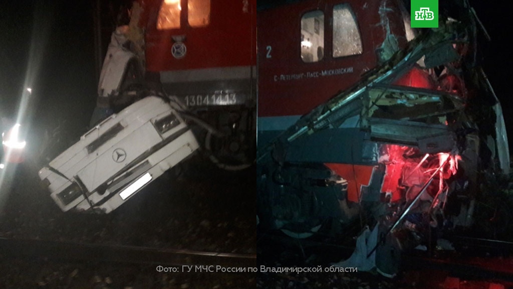 Попавший под поезд во Владимирской области автобус перевозил жителей Узбекистана Попавший под поезд во Владимирской области автобус перевозил жителей Узбекистана