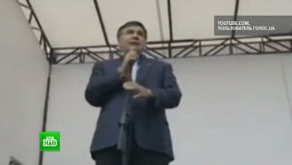 На митинге в Киеве Саакашвили потребовал отставки Порошенко