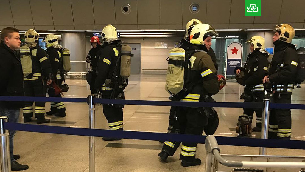 В терминале Внуково случилось задымление из-за замыкания кабеля В терминале Внуково случилось задымление из-за замыкания кабеля