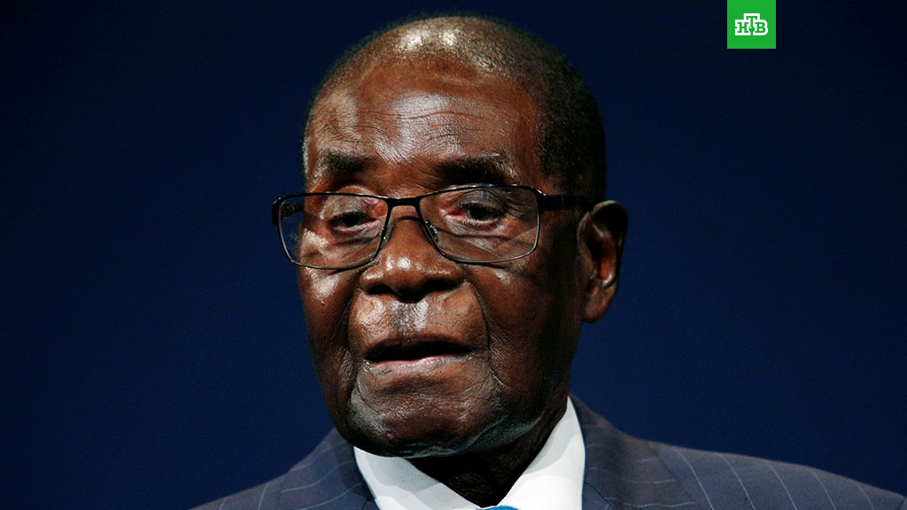 Президент Зимбабве Мугабе объявил голодовку