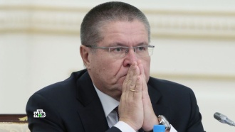 Букет цветов и белая машина: казахстанская Ванга предсказала будущее Улюкаева Букет цветов и белая машина: казахстанская Ванга предсказала будущее Улюкаева