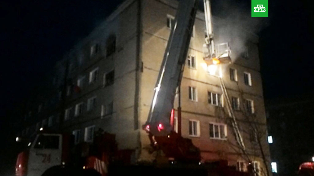 В пригороде Омска жертвами пожара в общежитии стали 5 человек