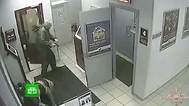 задержанные за кражу москва Хедрон простер