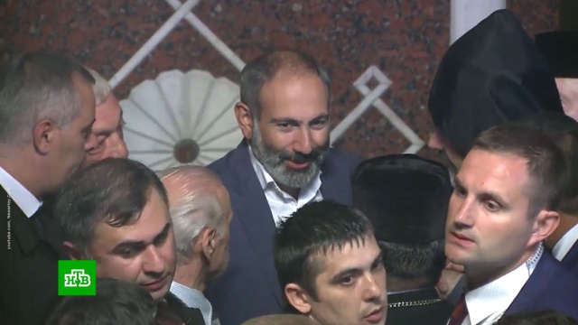 Путин на встрече с главой МАГАТЭ подтвердил приверженность иранской ядерной сделке.
Армения, МАГАТЭ, Путин, Сочи.
НТВ.Ru: новости, видео, программы телеканала НТВ Путин на встрече с главой МАГАТЭ подтвердил приверженность иранской ядерной сделке.
Армения, МАГАТЭ, Путин, Сочи.
НТВ.Ru: новости, видео, программы телеканала НТВ