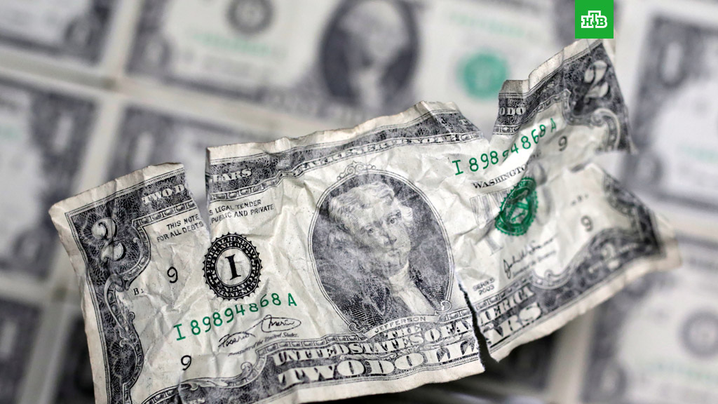 Сенатор предложил отказаться от доллара в ответ на санкции США