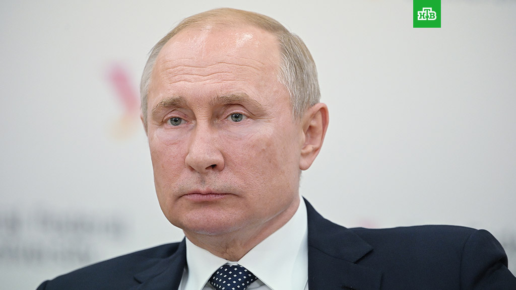 Зеленский и Путин впервые поговорили по телефону Зеленский и Путин впервые поговорили по телефону