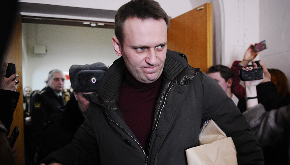 Навальный спешно ознакомился со 129 томами дела «Ив Роше ...