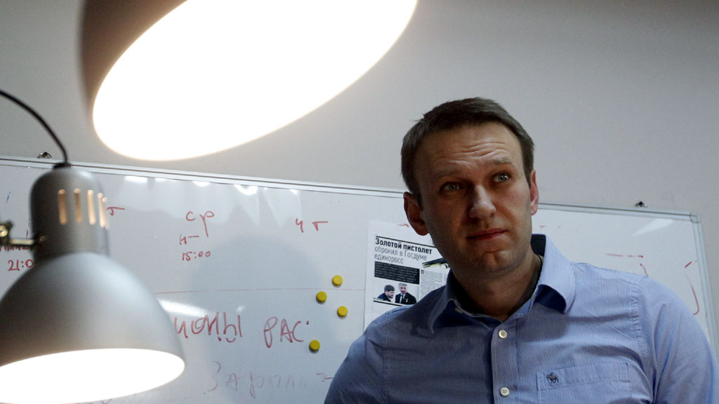Навальный нарушил условия домашнего ареста, чтобы ...