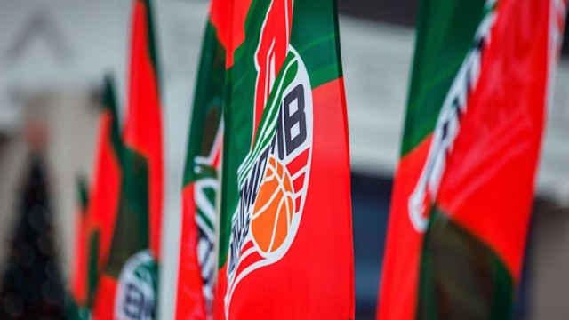 Болельщик умер во время матча Евролиги в Краснодаре. Краснодар баскетбол смерть фанаты