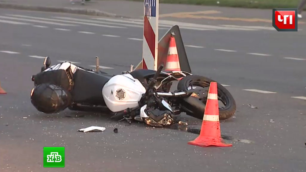 Мотоциклист пострадал в итоге трагедии на севере столицы