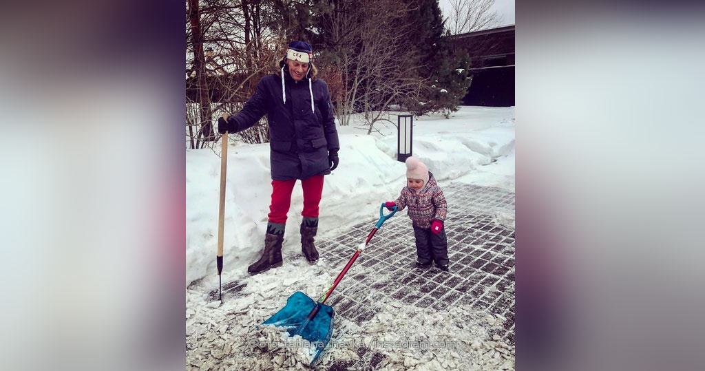 амур селится фотография пескова на автомойке местные