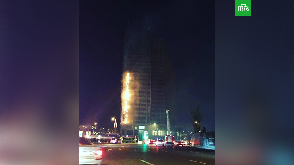 В Баку потушили второй за день пожар в Trump Tower