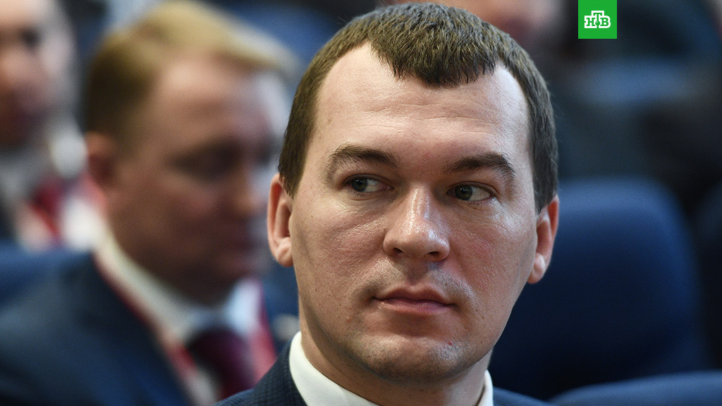 Дегтярёв назвал всех протестующих хабаровчан "профессиональными провокаторами". В сети ему резко ответили Дегтярёв назвал всех протестующих хабаровчан "профессиональными провокаторами". В сети ему резко ответили