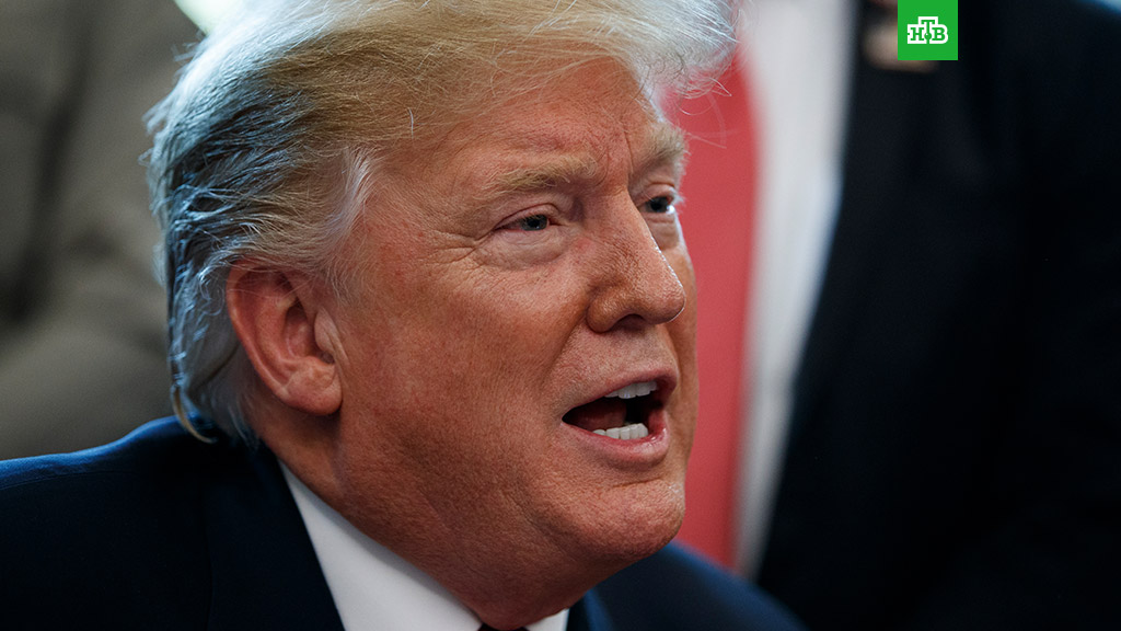 Трамп обвинил Google впомощи китайским военным Трамп обвинил Google впомощи китайским военным