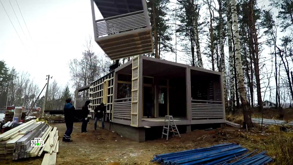 Izgradnja montažnih prigradskih drvenih kuća od drveta u Sočiju