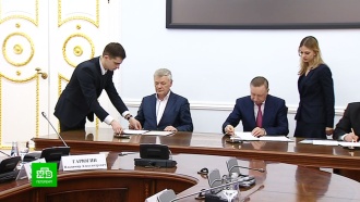 Смольный и профсоюзы подписали соглашение о минимальной зарплате в Петербурге