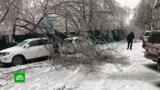 Ледяной дождь в Москве: столичные дороги превратились в каток