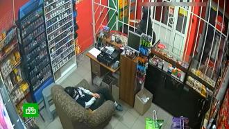 Продавщица в Кирове проспала ограбление магазина