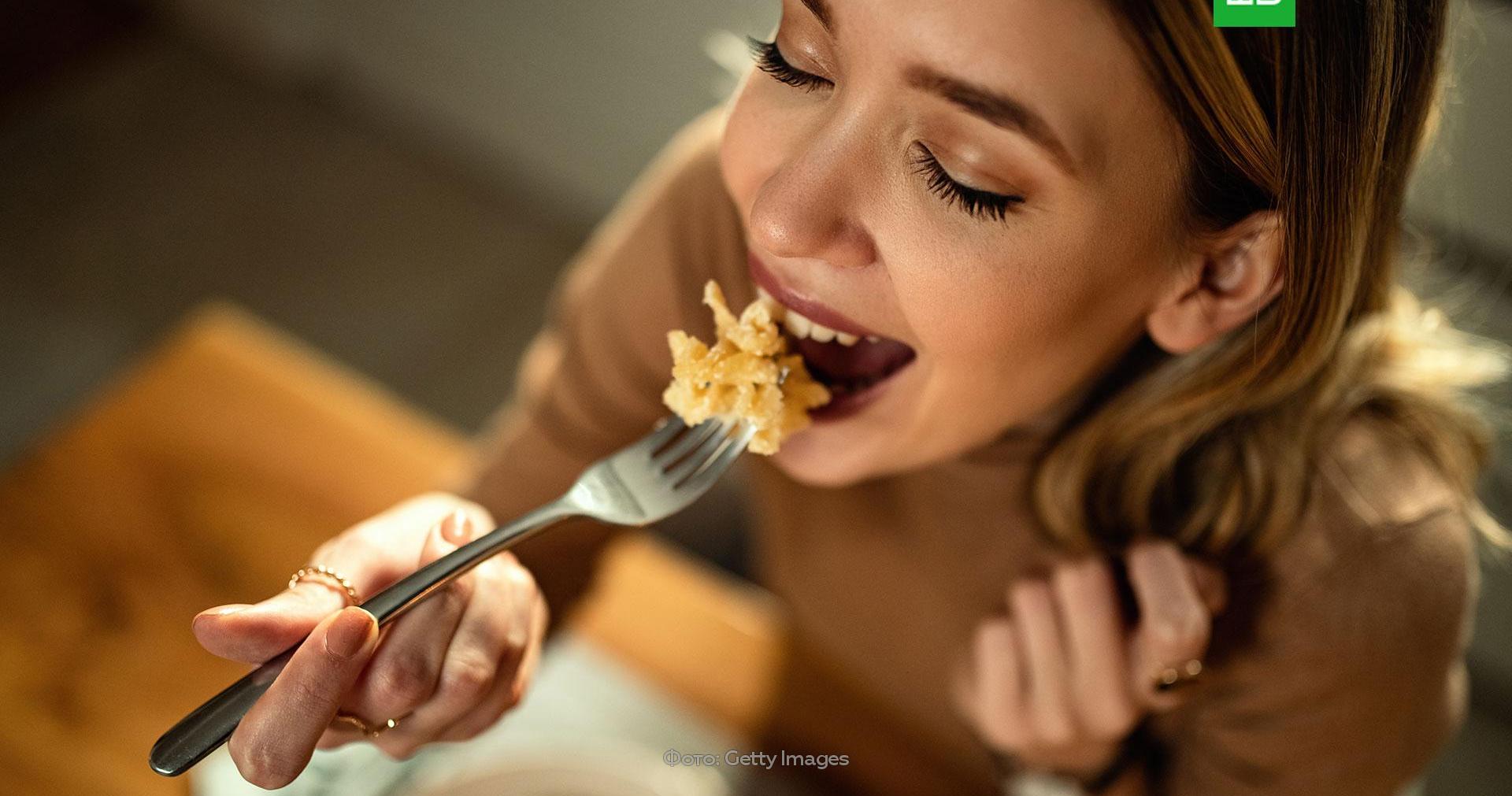 Я не знаю как она делает это. Она это делает с удовольствием. Она это делает с удовольствием. Она это делает с удовольствием. Я знаю как она делает это.