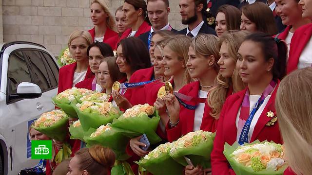 Вручение автомобилей олимпийским чемпионом токио видео. Смотреть фото Вручение автомобилей олимпийским чемпионом токио видео. Смотреть картинку Вручение автомобилей олимпийским чемпионом токио видео. Картинка про Вручение автомобилей олимпийским чемпионом токио видео. Фото Вручение автомобилей олимпийским чемпионом токио видео