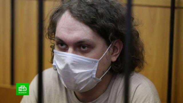 В чите на вокзале машина сбила людей