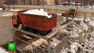 В Петербурге не хватает снегоплавильных пунктов